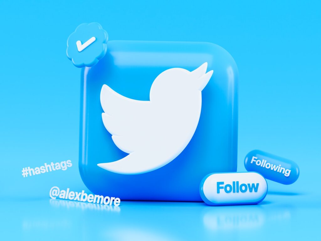 Twitter | super follow